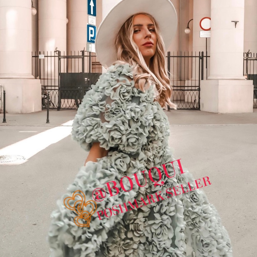 HM CONSCIOUS EXCLUSIVE FABRIC FLOWER COVERED DRESS